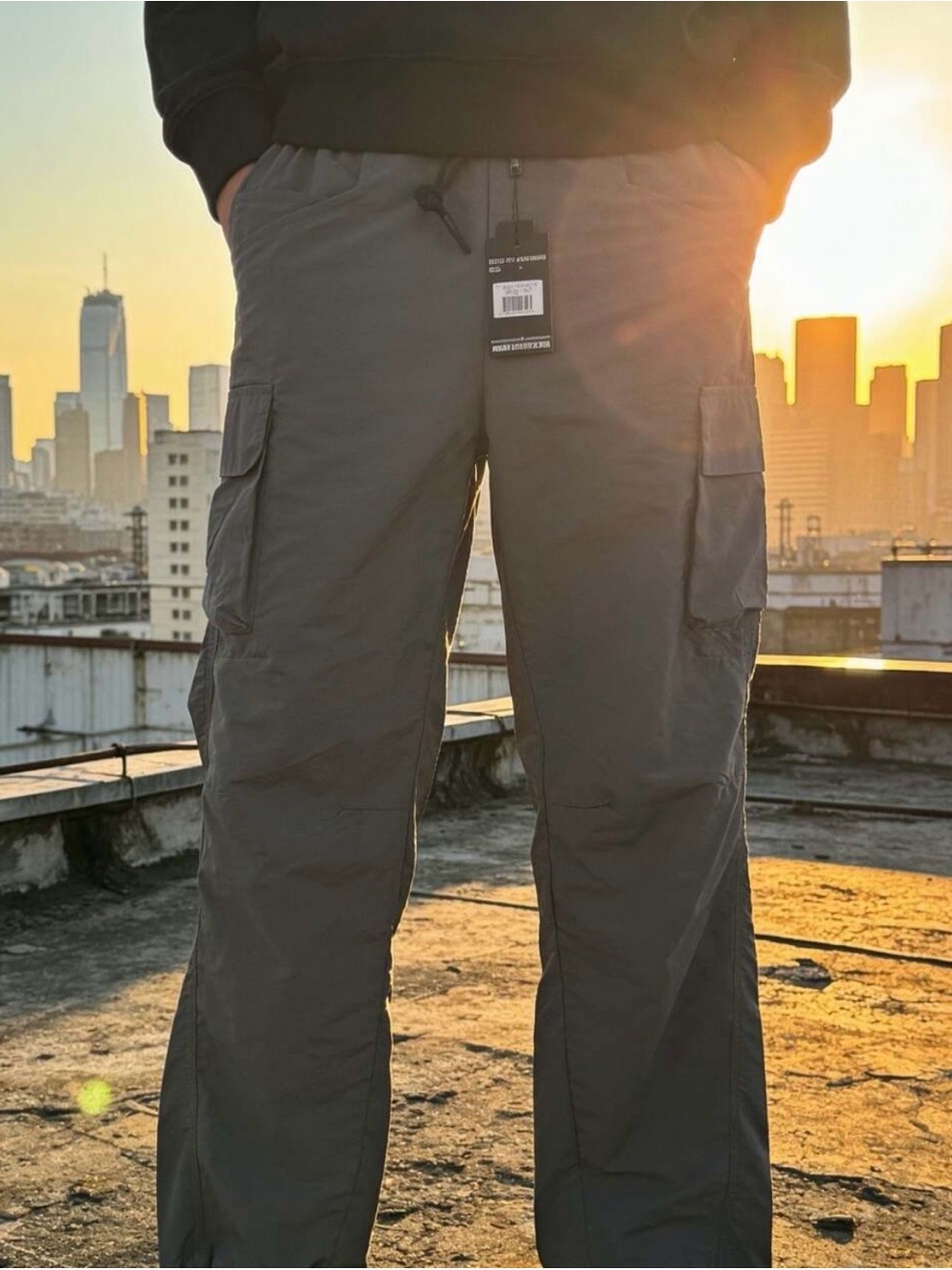 American Stitch Men's Large Charcoal Cargo Joggers cinched ankle